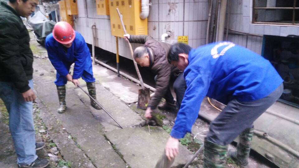 莱城清掏化粪池、管道疏通一站式服务<高效><技术><可靠>